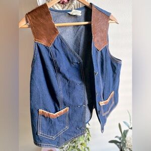 Denim 70s Vest size large